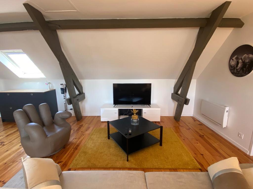 Appartement T3 En Plein Coeur Du Centre-Ville Soissons Kültér fotó